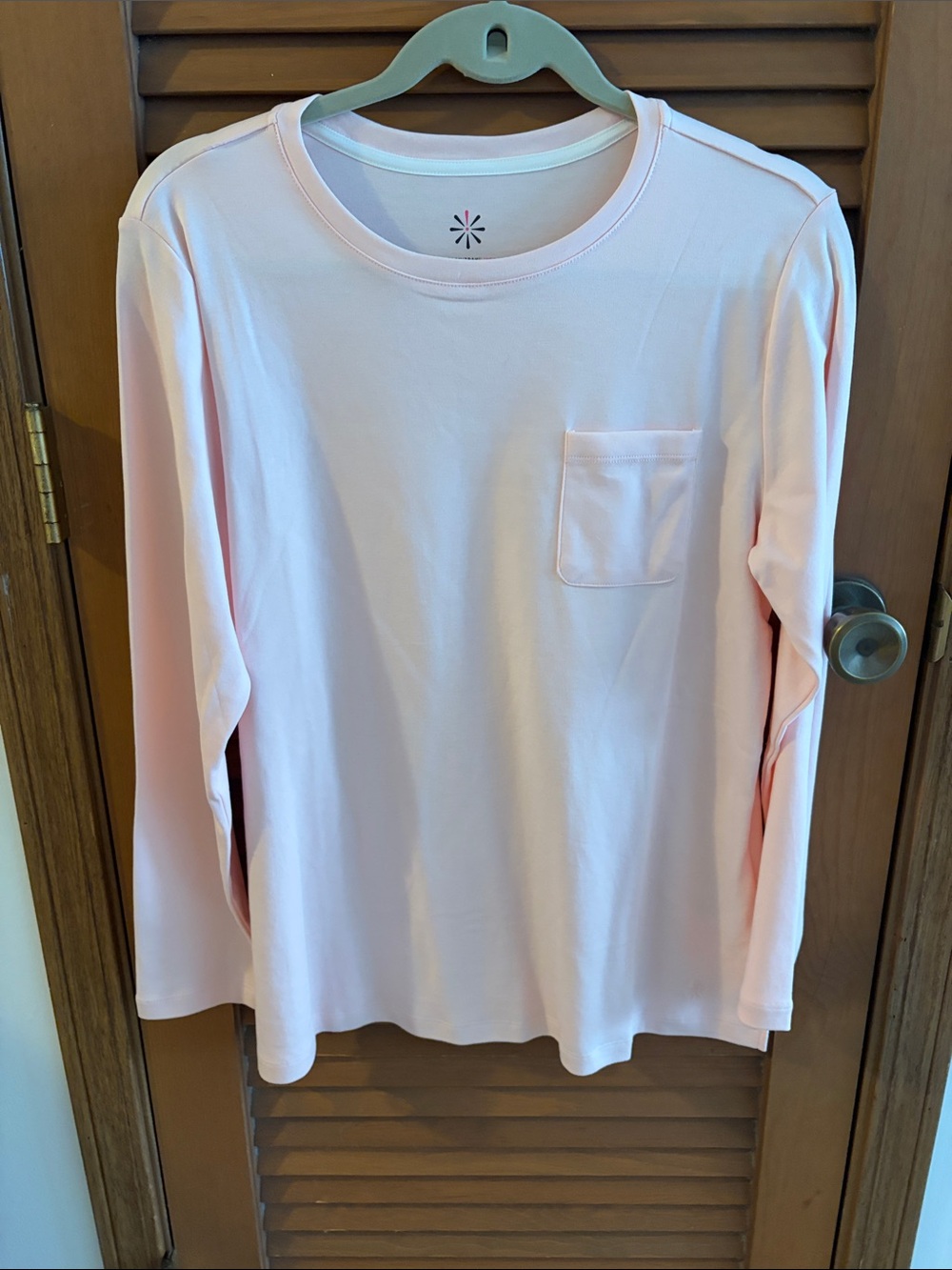 Isaac Mizrahi Light Pink Long-Sleeve Pocket Tee